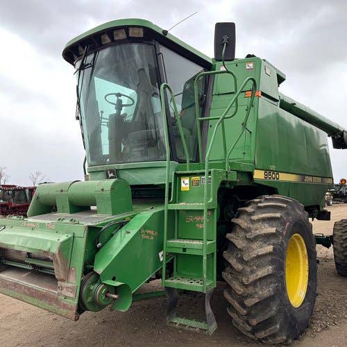 Used John Deere 9500 Combine Parts Used John Deere 9500 Combine Parts