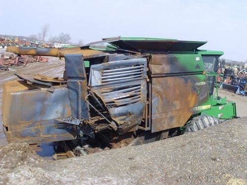 1998 Used John Deere 9510 Combine parts.