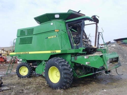 Used John Deere 9510 Combine parts.