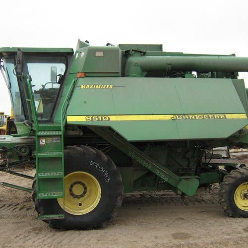 1998 Used John Deere 9510 Combine parts.