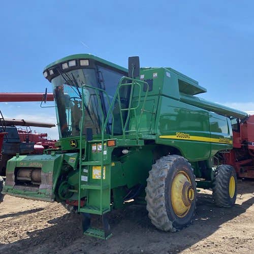 Used John Deere 9560 Combine Parts Used John Deere 9560 Combine Parts