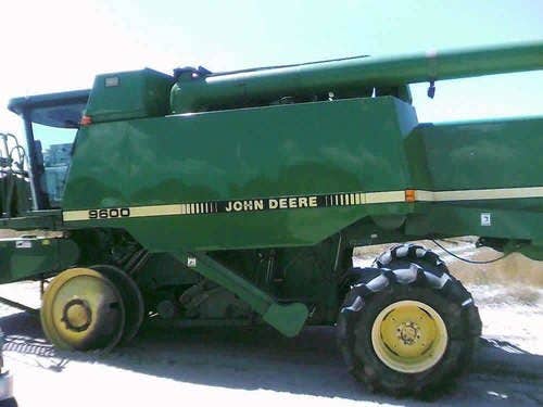 Used John Deere 9600 Combine parts.