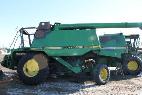 1996 Used John Deere 9600 Combine parts.