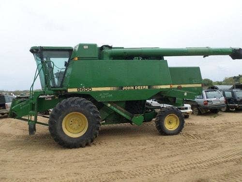 Used John Deere 9600 Combine parts.