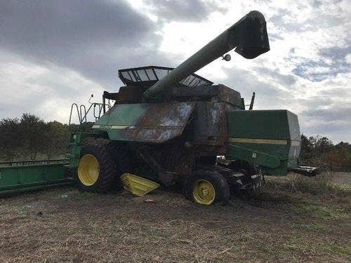 1995 Used John Deere 9600 Combine parts.