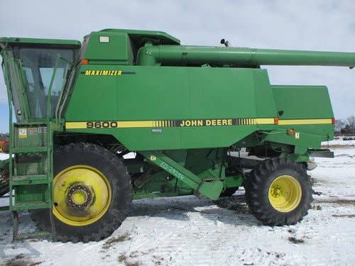1993 Used John Deere 9600 Combine parts.