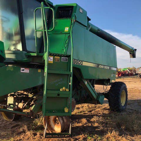 Used John Deere 9600 Combine parts.