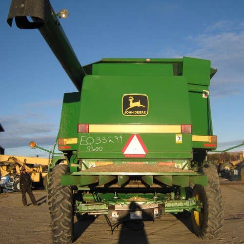 Used John Deere 9600 Combine parts.