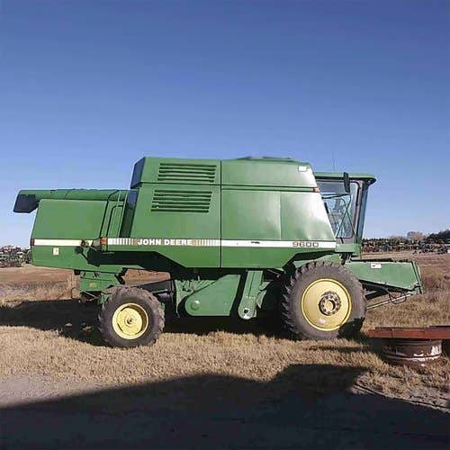 Used John Deere 9600 Combine parts.