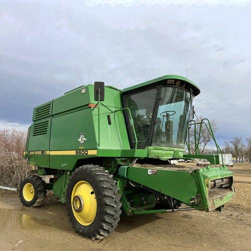 1997 Used John Deere 9600 Combine parts.