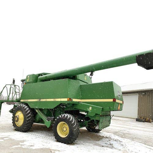 Used John Deere 9600 Combine parts.