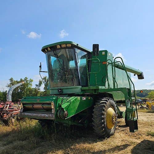 Used John Deere 9600 Combine parts.