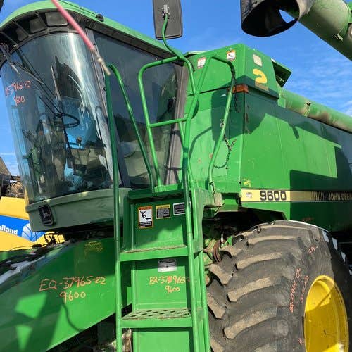 Used John Deere 9600 Combine parts.