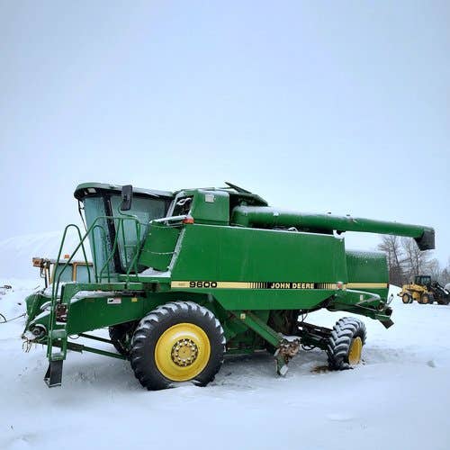 Used 1994 John Deere 9600 Combine Parts Used 1994 John Deere 9600 Combine Parts