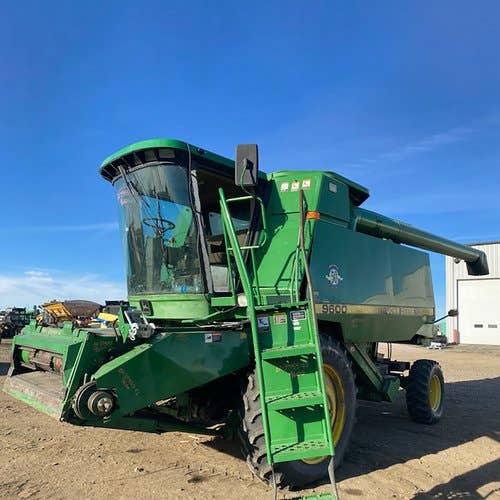 1997 Used John Deere 9600 Combine parts.