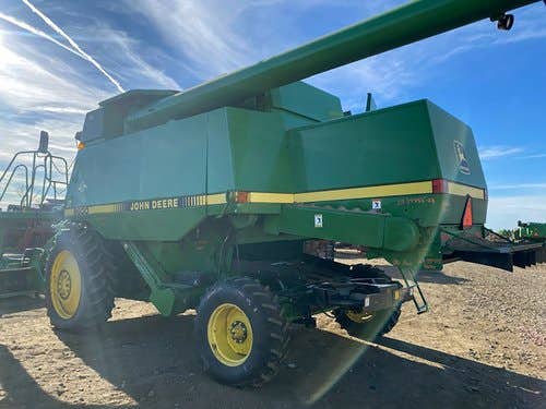 1997 Used John Deere 9600 Combine parts.