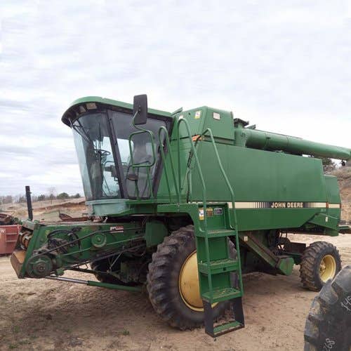 1991 Used John Deere 9600 Combine parts.
