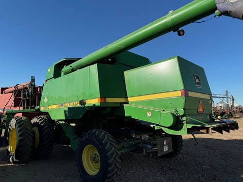 Used John Deere 9600 Combine parts.