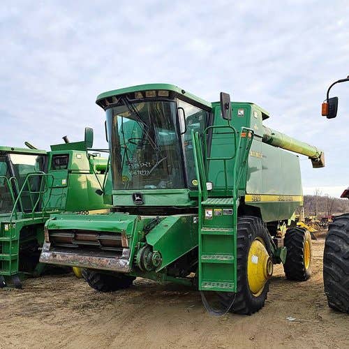 Used John Deere 9610 Combine parts.