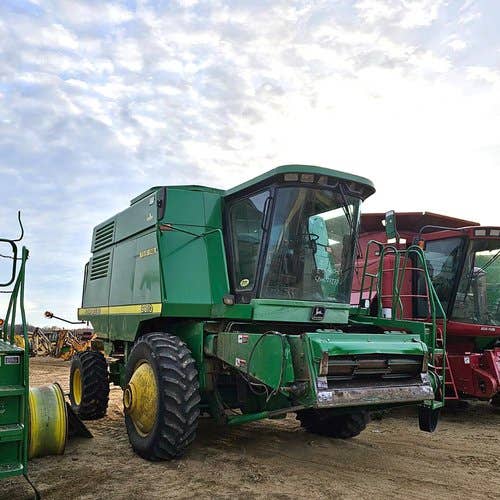 Used John Deere 9610 Combine parts.