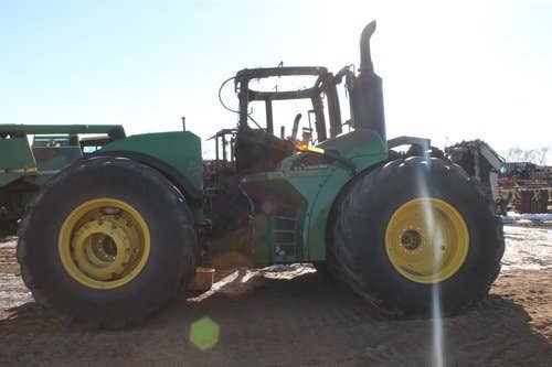 2016 Used John Deere 9620r Tractor parts.