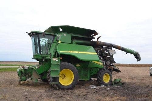 Used 2003 John Deere 9650 Combine Parts Used 2003 John Deere 9650 Combine Parts