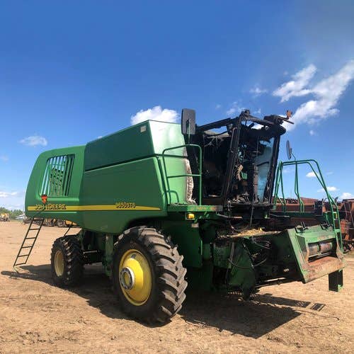 2003 Used John Deere 9650 Combine parts.