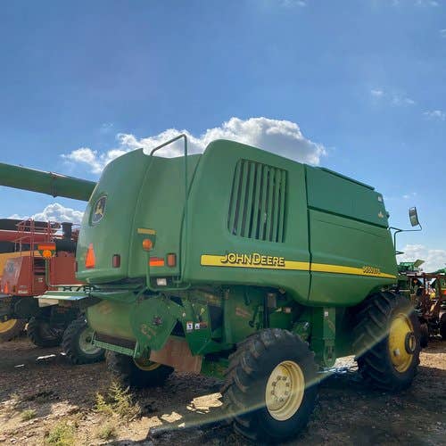 2002 Used John Deere 9650 Combine parts.