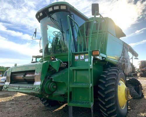 Used John Deere 9650 Combine parts.