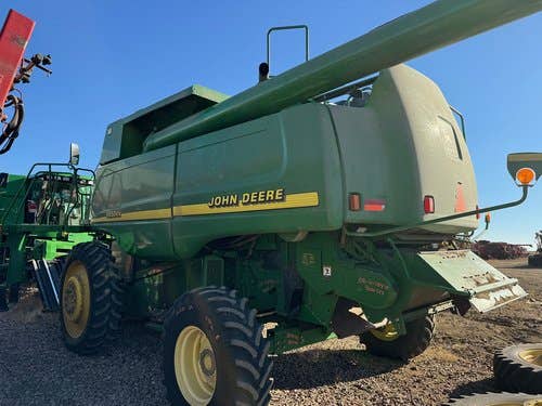 Used John Deere 9650sts Combine parts.