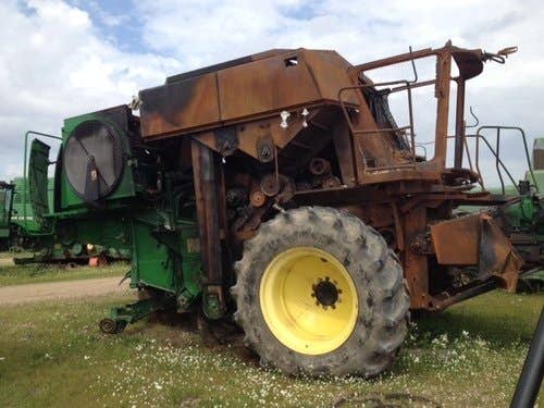 2004 Used John Deere 9660 Combine parts.