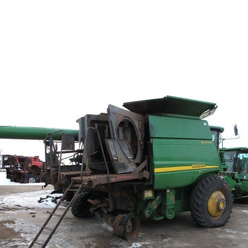 2007 Used John Deere 9660 Combine parts.