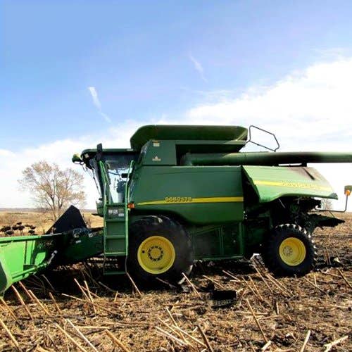 2004 Used John Deere 9660 Combine parts.