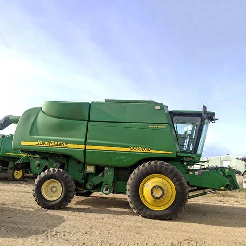 2007 Used John Deere 9660 Combine parts.