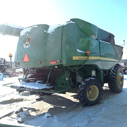 Used John Deere 9670 Combine parts.