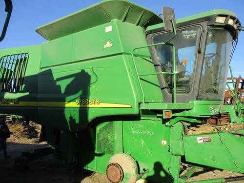 Used John Deere 9750 Combine parts.