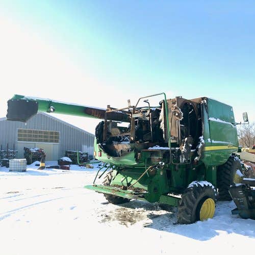 Used John Deere 9750 Combine parts.