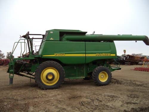 2004 Used John Deere 9760 Combine parts.
