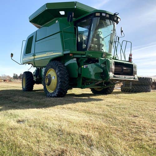 2005 Used John Deere 9760 Combine parts.