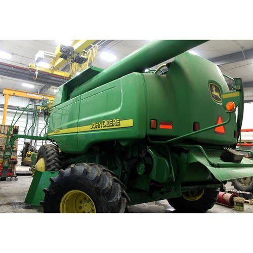 2005 Used John Deere 9760 Combine parts.