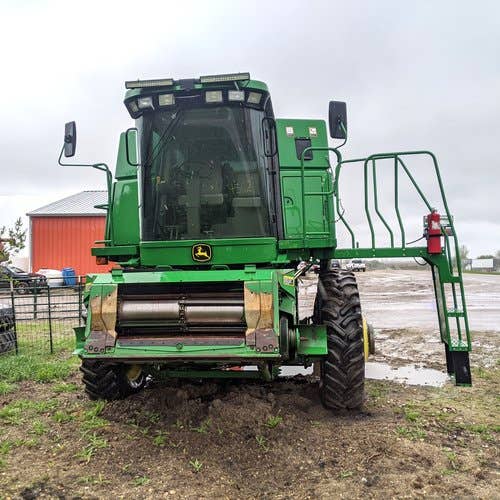 2005 Used John Deere 9760 Combine parts.