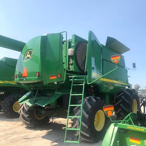 Used John Deere 9760 Combine parts.