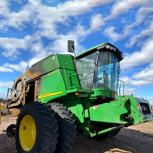 2006 Used John Deere 9760 Combine parts.
