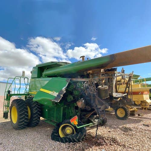 2006 Used John Deere 9760 Combine parts.