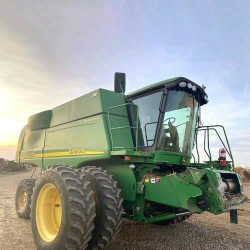 Used John Deere 9760 Combine parts.