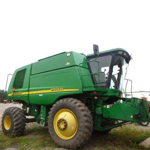 2004 Used John Deere 9760 Combine parts.