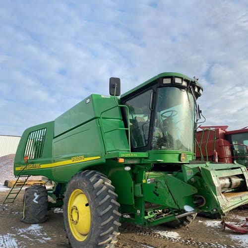 Used 2005 John Deere 9760 Combine Parts Used 2005 John Deere 9760 Combine Parts