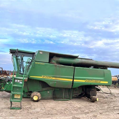 2007 Used John Deere 9760 Combine parts.