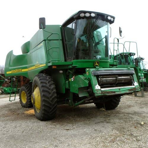 Used John Deere 9760 Combine parts.