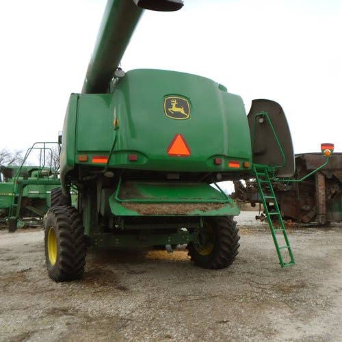 Used John Deere 9760 Combine parts.